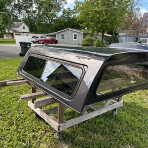 2015 Dodge Ram truck topper for a 6.4' bed